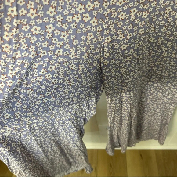 Auguste The Label Women’s Short Sleeve Lavender Floral V-Neck Jumpsuit Sz 10 GUC - Picture 5 of 12